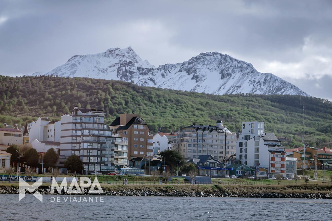 Ushuaia vista do Canal de Beagle