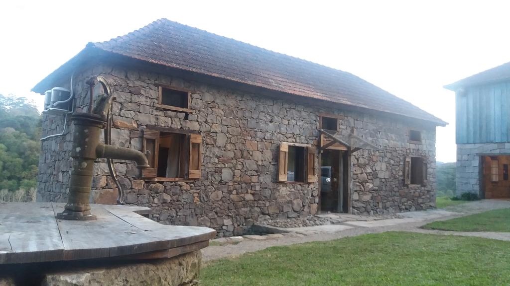 Casa-Barp-Caminhos-de-Pedra