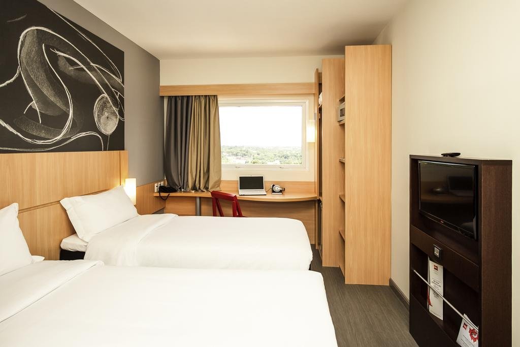 Onde-ficar-Foz-do-Iguacu-Hotel-Ibis