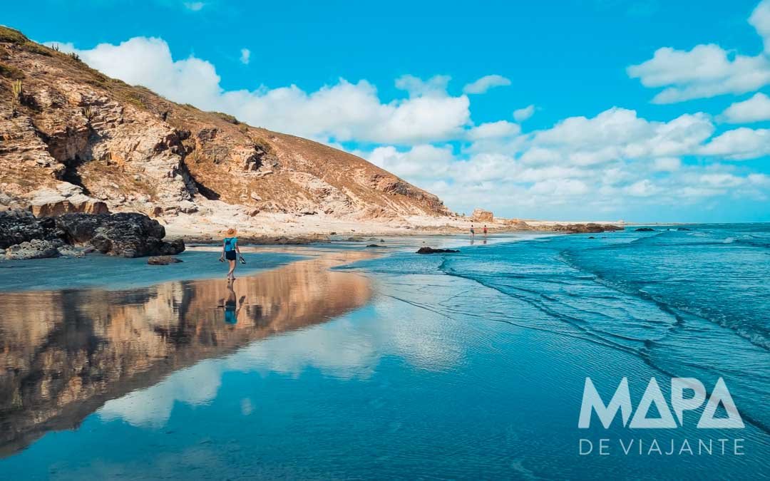 Trilha até Pedra Furada Jericoacoara