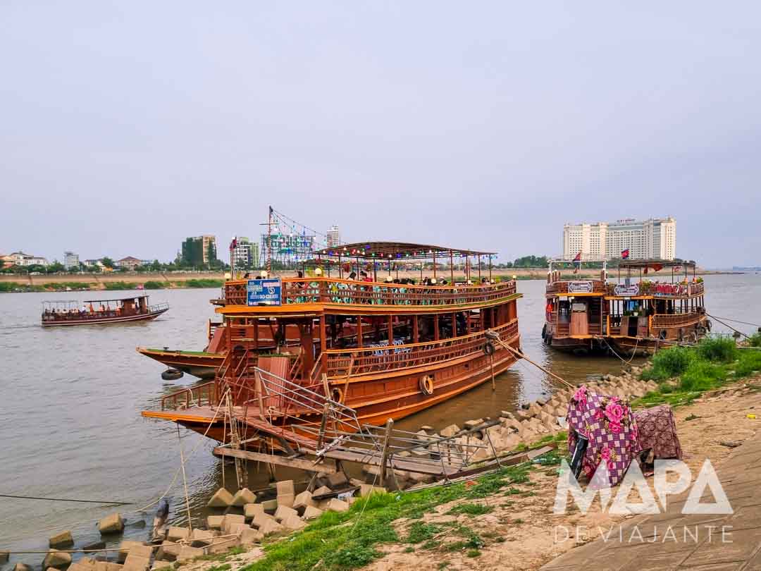 Passeio de Barco Rio Mekong Phnom Penh camboja dicas e roteiro
