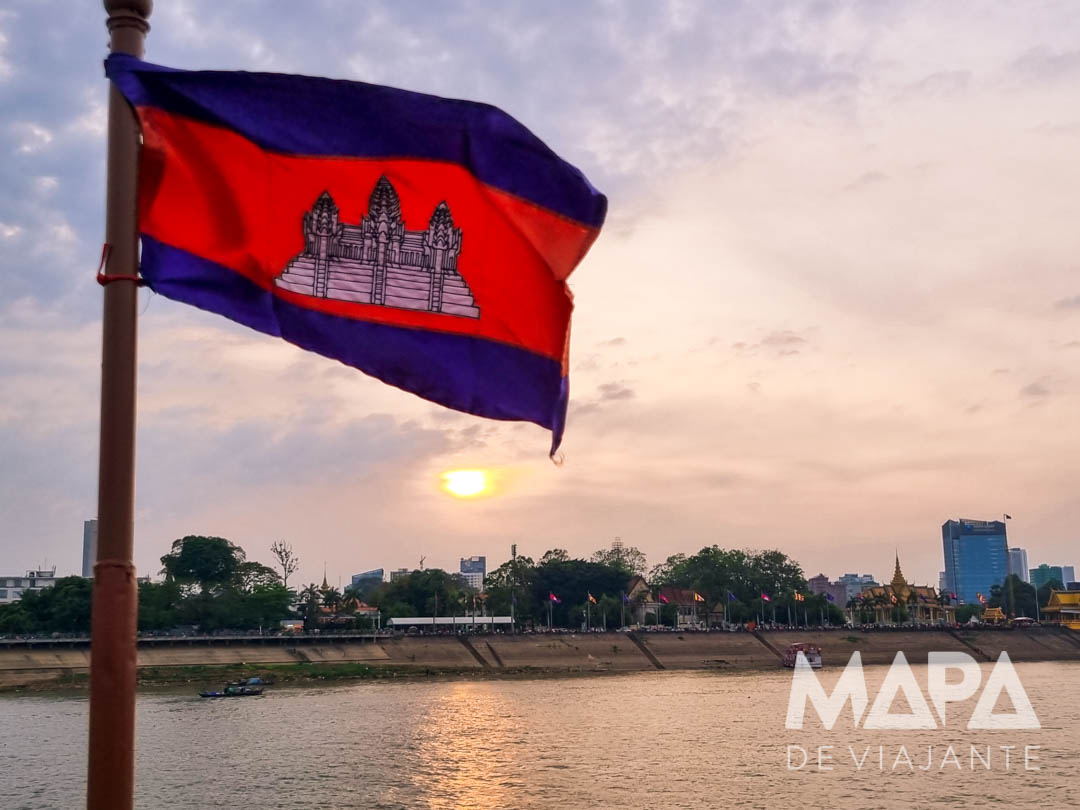 Passeio de Barco Rio Mekong Phnom Penh camboja dicas e roteiro