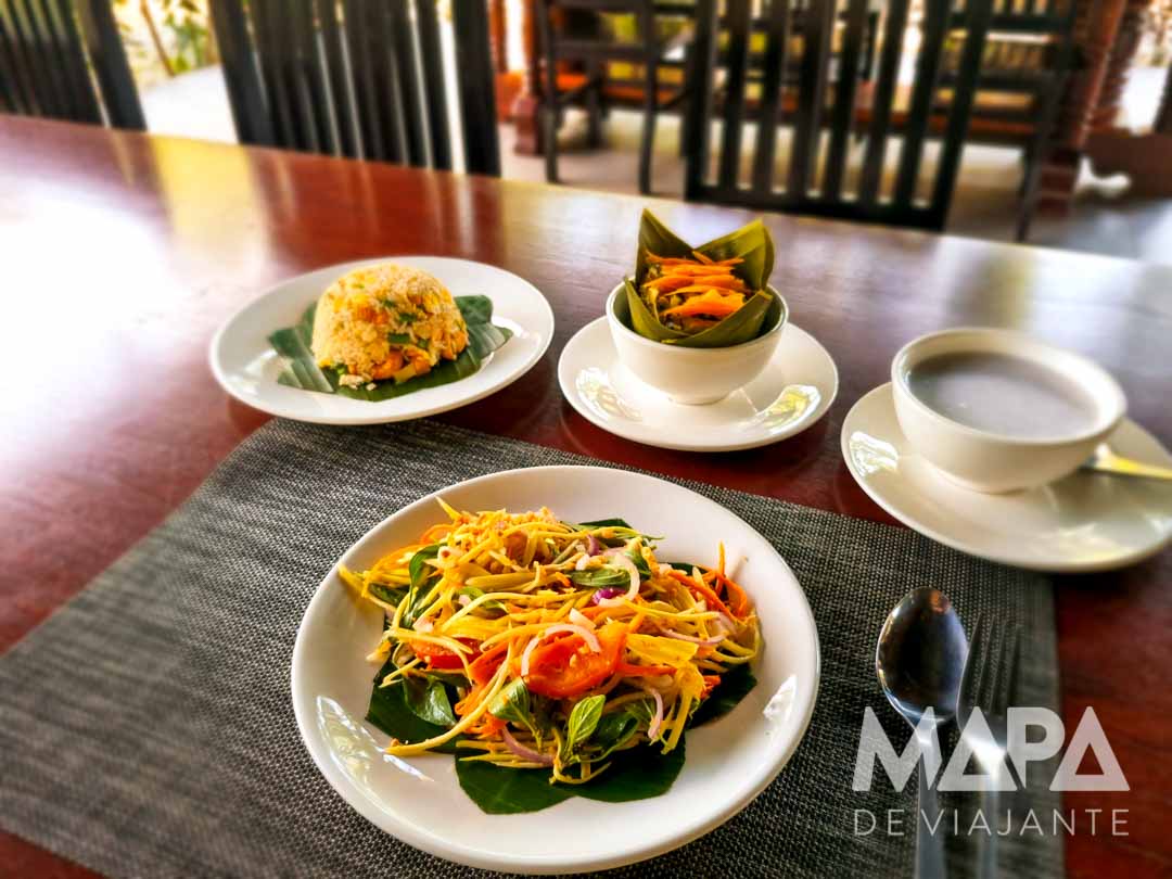 Aula de culinária e mercado local Siem Reap Camboja