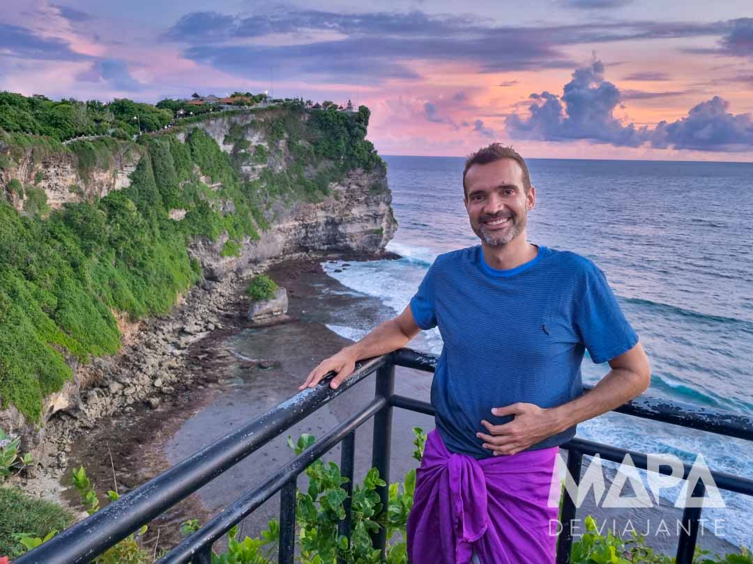 Templos em Uluwatu Indonésia