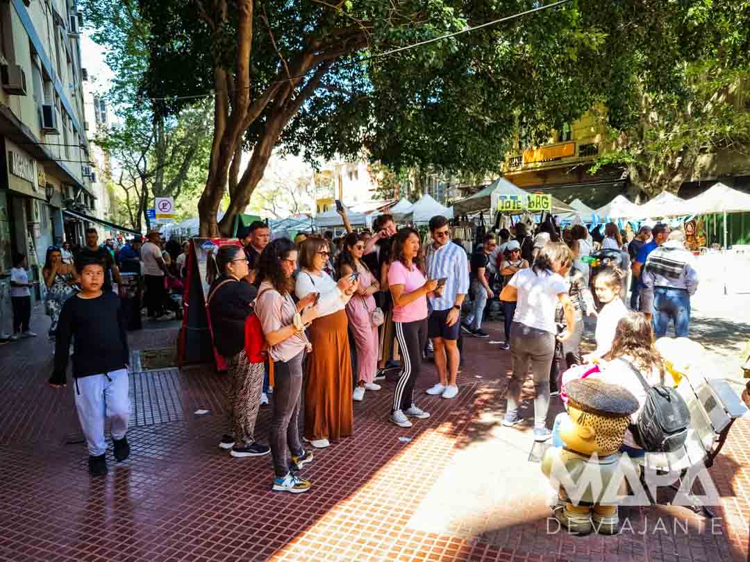 Estátua da Mafalda Paseo de La Historieta San Telmo