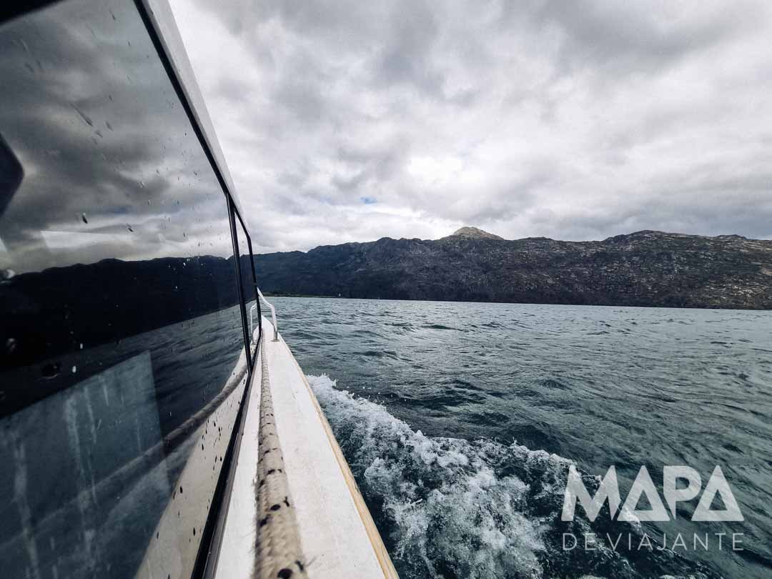Lago Puelo Passeio de Barco caiaque Chubut Patagônia Argentina