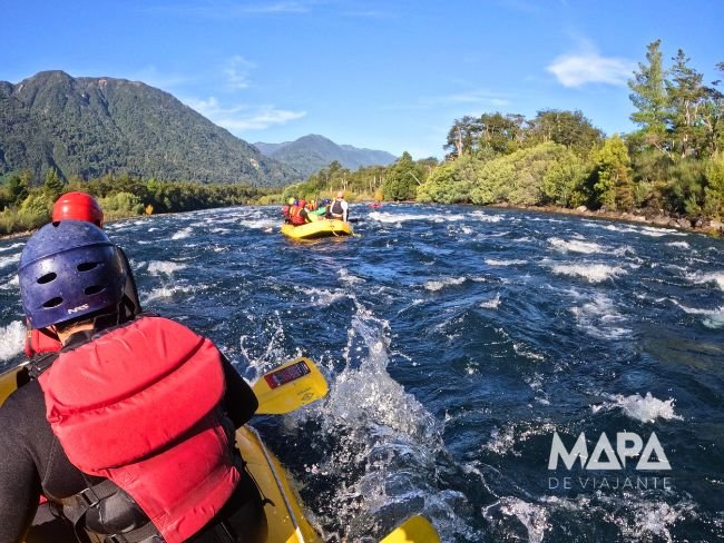 Rafting Rio Petrohué Puerto Varas Ensenada Chile